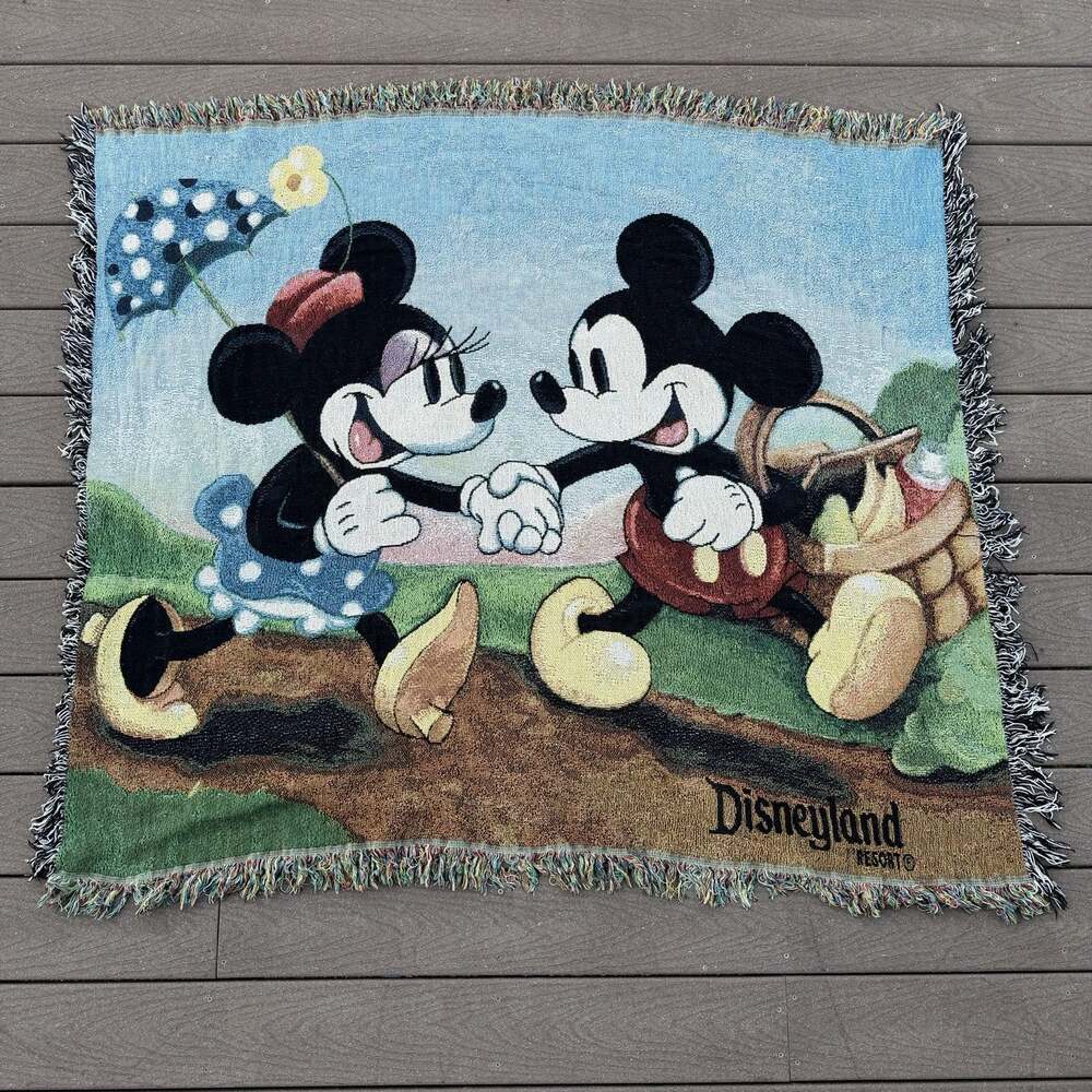 Mickey Minnie Mouse Tapestry Fringe Throw Blanket 58x48 Disneyland Resort